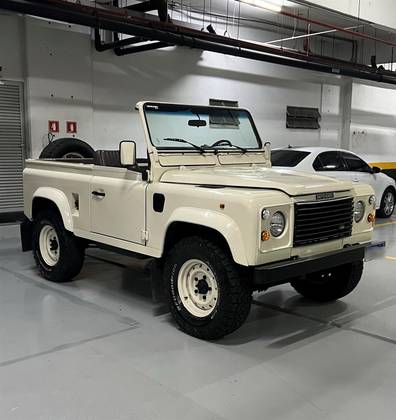 LAND ROVER DEFENDER 2.5 90 SOFT TOP 4X4 TURBO INTERCOOLER DIESEL 2P MANUAL